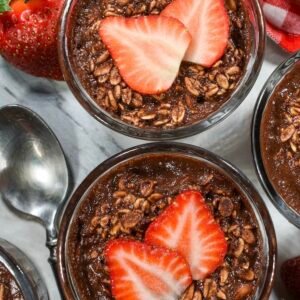 CHOCOLATE COVERED STRAWBERRY OATS (V)(GF) (LIMIT 2 PER ORDER)