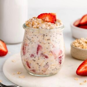 STRAWBERRIES N CREAM OATS (V)(GF)
